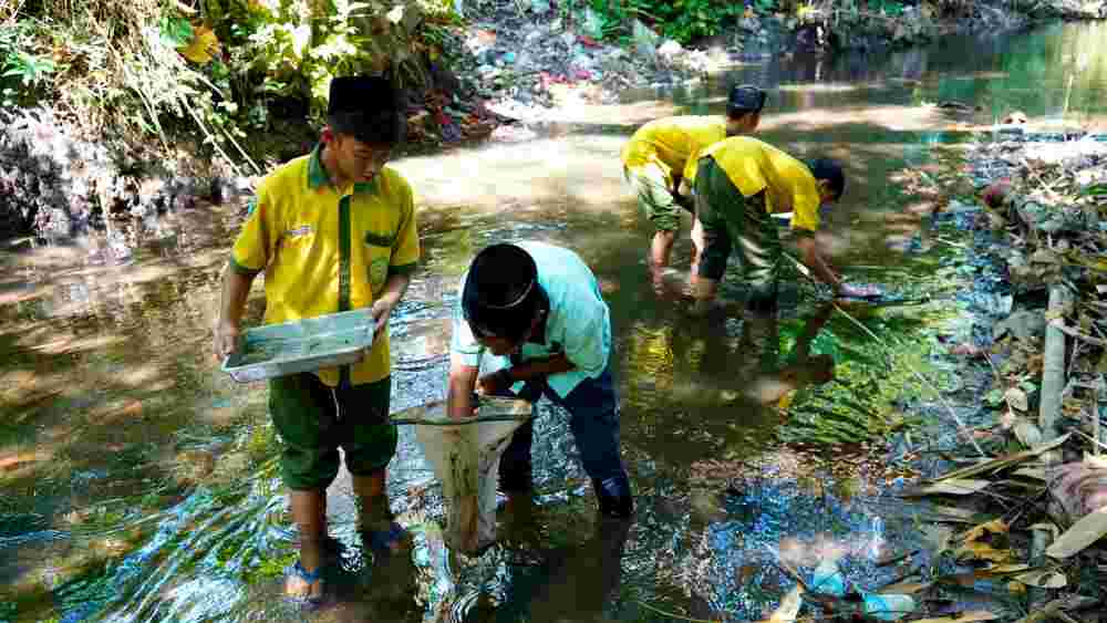 Wujudkan Eco-Pesantren, Ponpes Jalaluddin Ar-Rumy Tumbuhkan Santri Peduli&nbsp;Lingkungan
