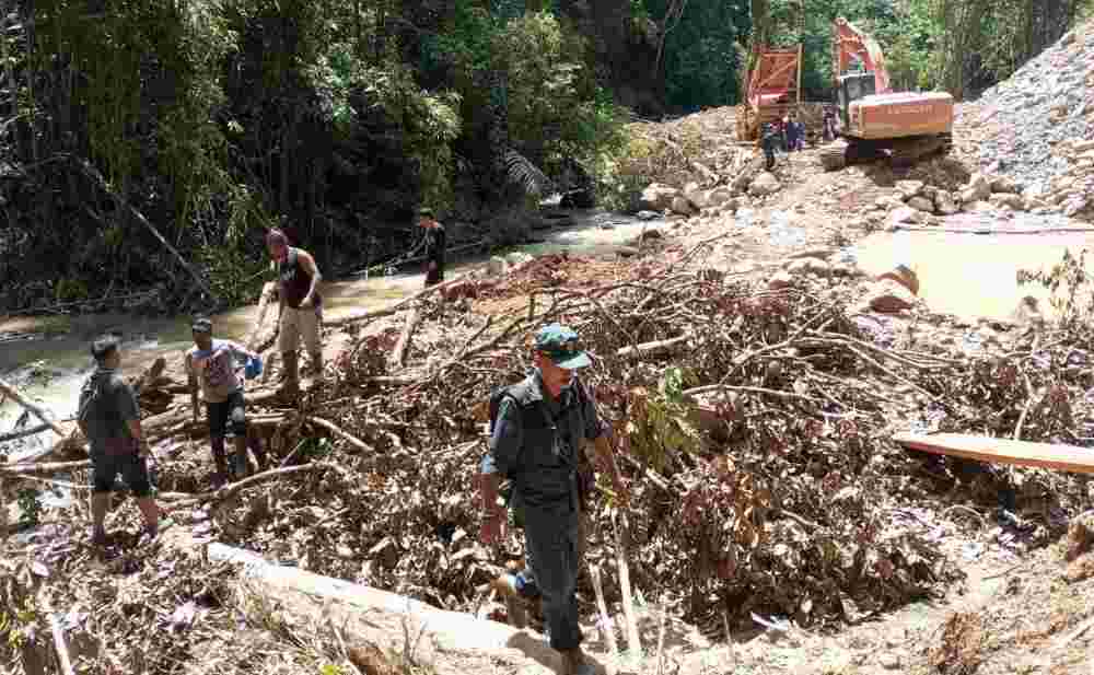 Hukuman 15 Tahun Penjara dan Denda 10 M Menanti 4 Pelaku PETI di&nbsp;Gorontalo