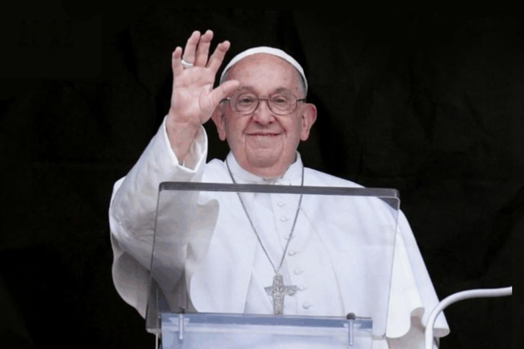 Rukka Sombolinggi Minta Paus Fransiskus Bebaskan Masyarakat dari Penindasan